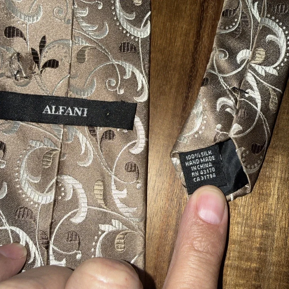 ALFANI Men's Tie-Taupe